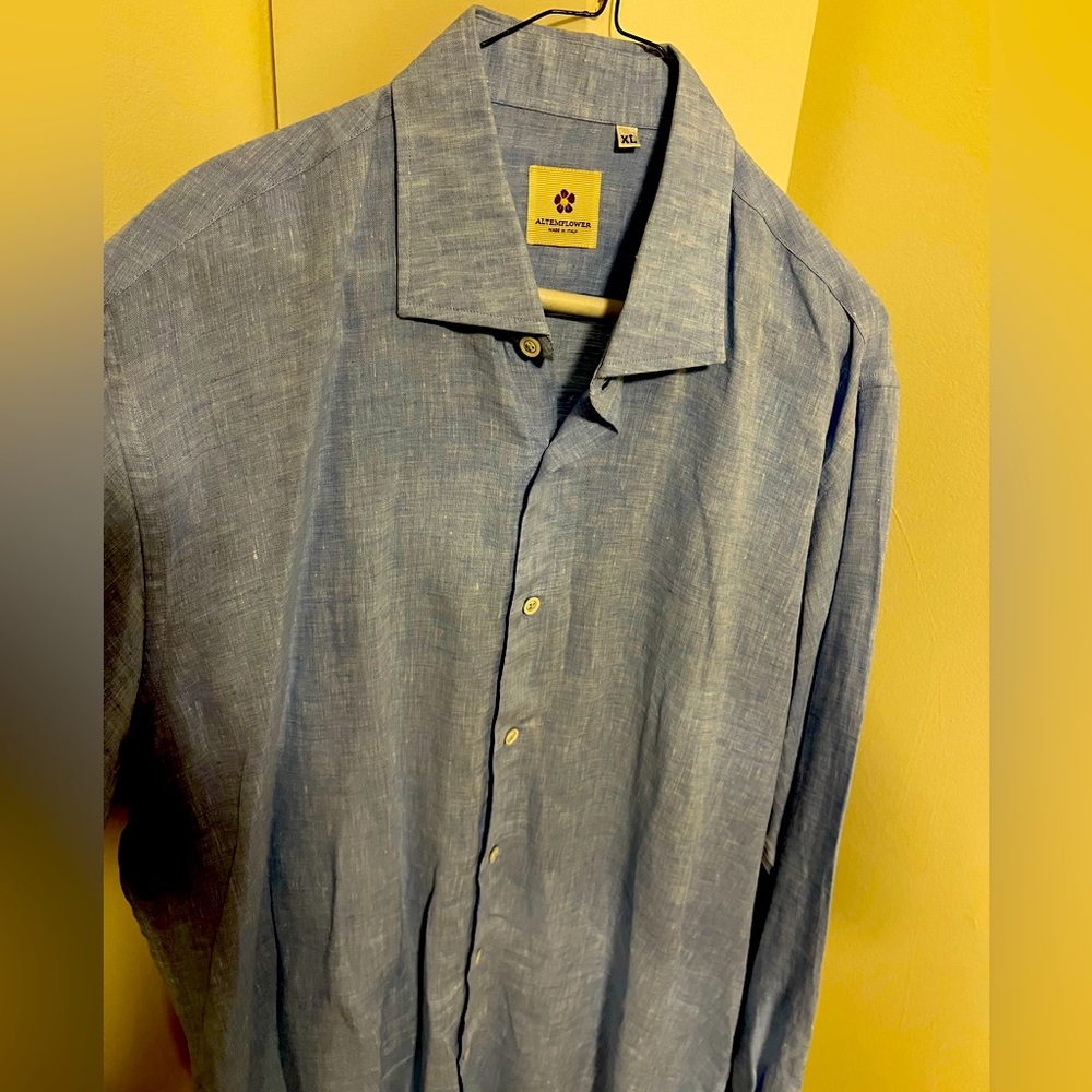 Altemflower Mens XL Long Sleeve Button Down Shirt. Lavender